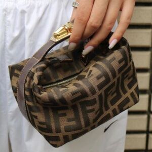 Fendi｜authentic vintage small pouch
